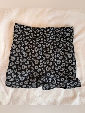 Black & Gray Leopard Print Biker Shorts Butt Lifting Size Small